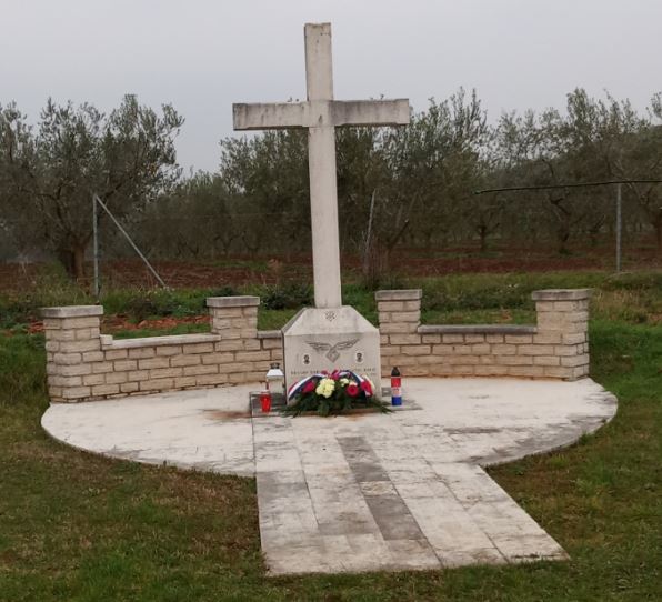 Komemoracija povodom 29. godišnjice pogibije pripadnika HRZ-a na vrsarskom aerodromu