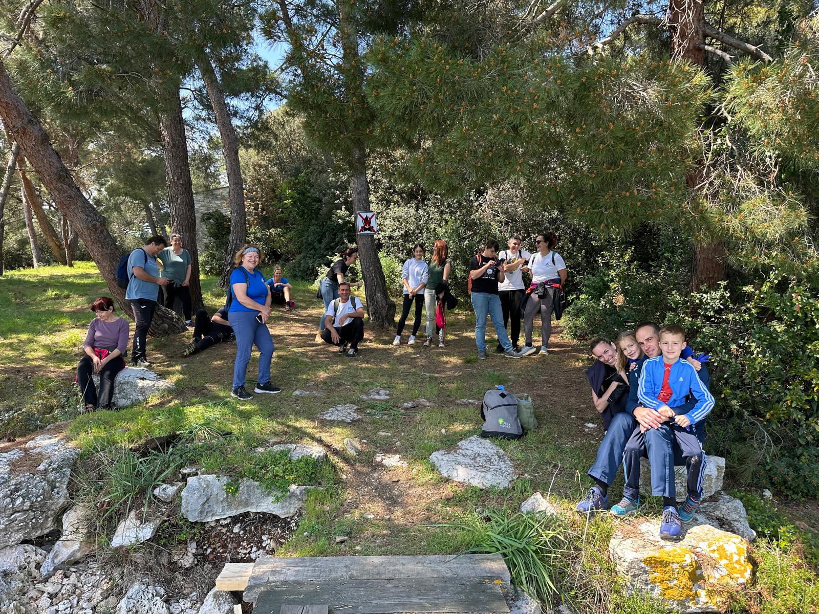 Završen ciklus eko akcija “Ne budi tovar, čuvaj Općinu Vrsar!”, prikupljeno ukupno 48 kubika otpada iz prirode!